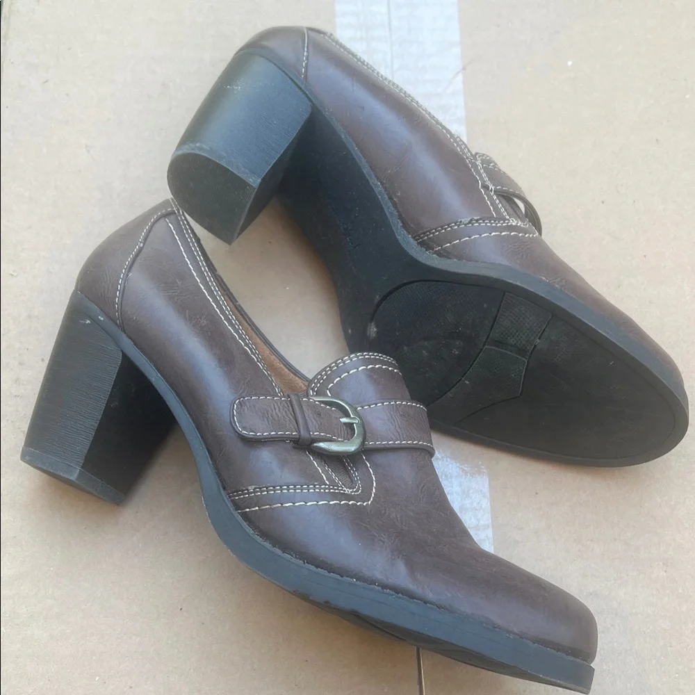 Natural Soul by Naturalizer comfy leather shooties - Picture 2 of 3